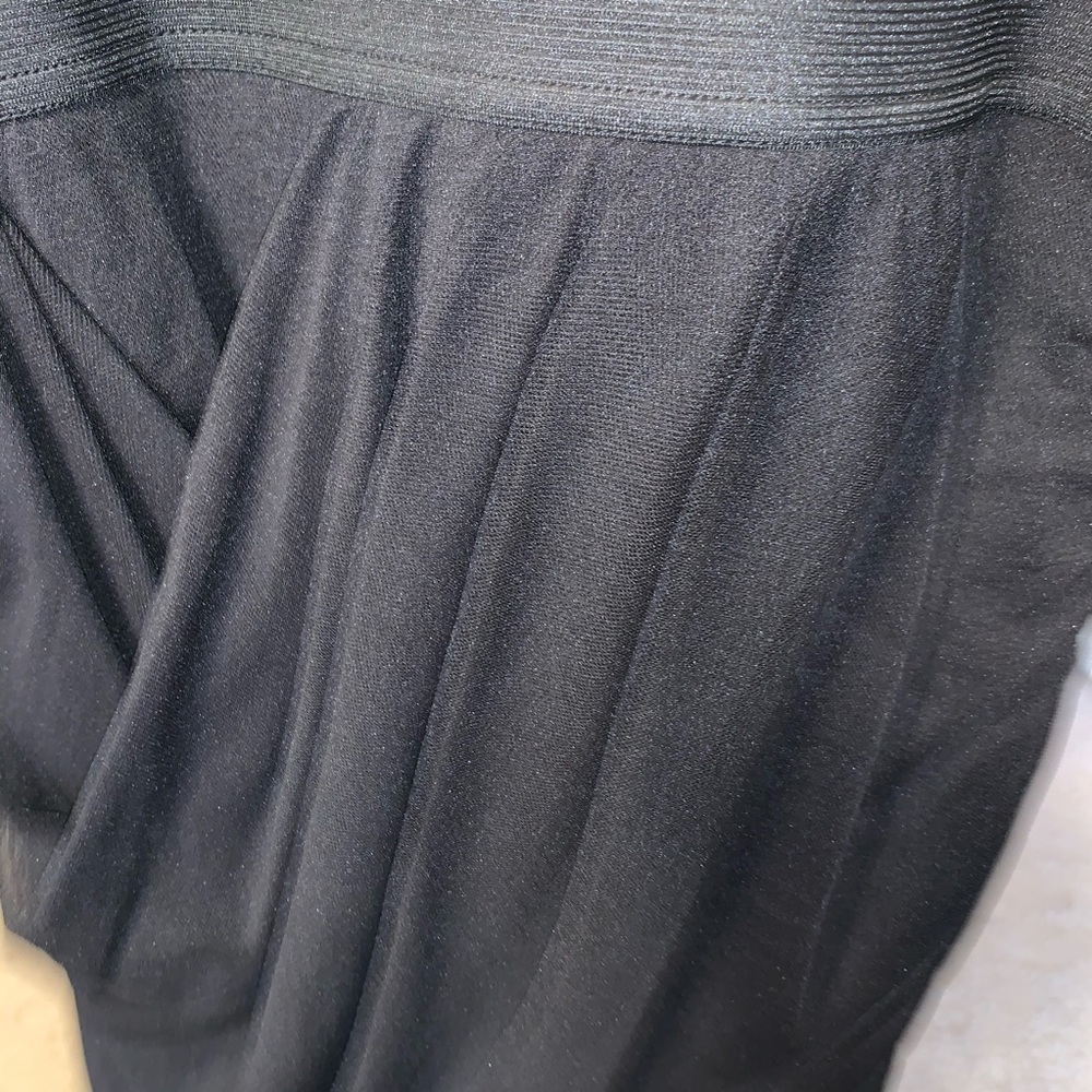 Express dress - Picture 7 of 7